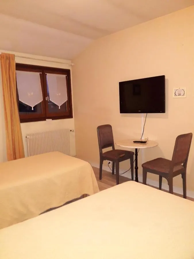 Hotel Le Beauregard Divonne-les-Bains 3*,  France